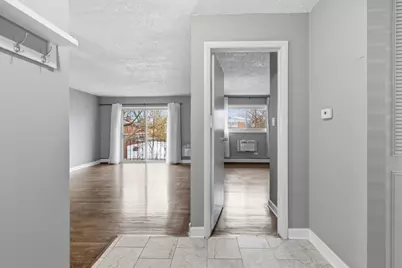 8995 Kennedy Drive N #206F, Des Plaines, IL 60016 - Photo 3