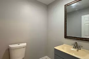 143 W Elk Trail, Carol Stream, IL 60188 - Photo 11