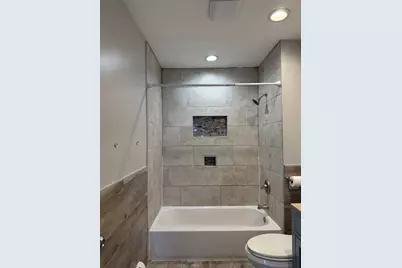 143 W Elk Trail #340, Carol Stream, IL 60188 - Photo 9