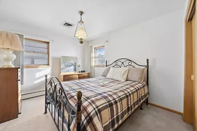 942 Sherwood Road, La Grange Park, IL 60526 - Photo 21