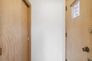 942 Sherwood Rd, La Grange Park, IL 60526 - Photo 15