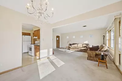 942 Sherwood Road, La Grange Park, IL 60526 - Photo 9