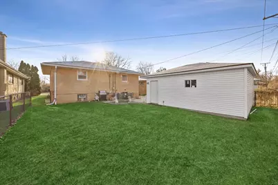 942 Sherwood Road, La Grange Park, IL 60526 - Photo 31