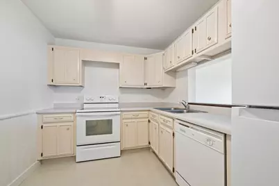 1325 N Sterling Avenue #112, Palatine, IL 60067 - Photo 7