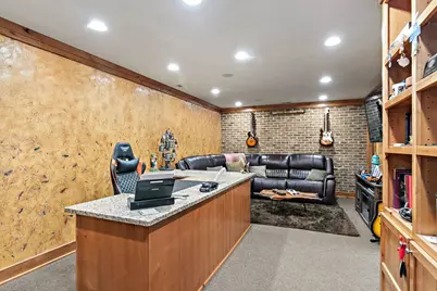 370 E Prairie Street #13, Crystal Lake, IL 60014 - Photo 15