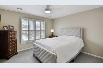 35 Red Tail Drive, Hawthorn Woods, IL 60047 - Photo 21