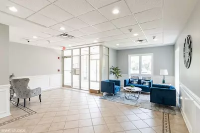 6807 N Milwaukee Avenue #510, Niles, IL 60714 - Photo 3