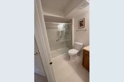 6807 N Milwaukee Avenue #510, Niles, IL 60714 - Photo 9