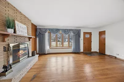 S645 Forest Street, Winfield, IL 60190 - Photo 3