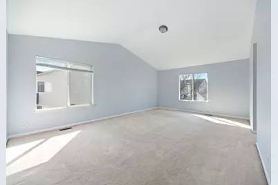 579 W Caldwell Drive, Round Lake, IL 60073 - Photo 19