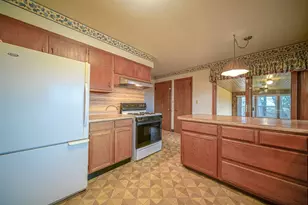 1854 N Weller Dr, Mount Morris, IL 61054 - Photo 9