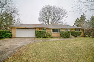 1854 N Weller Dr, Mount Morris, IL 61054 - Photo 35