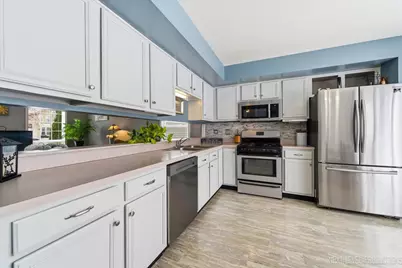 2487 Fox Drive, Aurora, IL 60506 - Photo 11