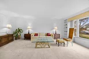 1031 Indian Rd, Glenview, IL 60025 - Photo 5