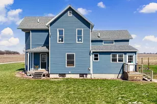 1198 N 1900 East Rd, Milford, IL 60953 - Photo 3