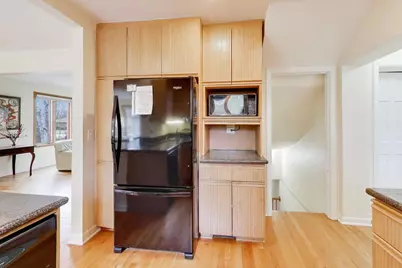 6621 N Keating Avenue, Lincolnwood, IL 60712 - Photo 11