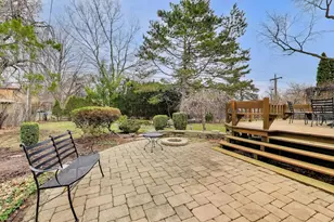 6621 N Keating Ave, Lincolnwood, IL 60712 - Photo 25