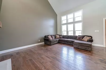 W1461 Maureen Court, Lake Geneva, WI 53147 - Photo 5