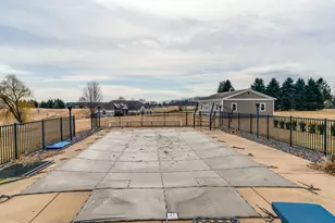 W1461 Maureen Ct, Lake Geneva, WI 53147 - Photo 37