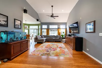 1962 Prairie Rose Lane, Yorkville, IL 60560 - Photo 5