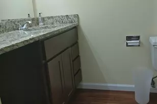 1880 Bonnie Ln, Hoffman Estates, IL 60169 - Photo 9