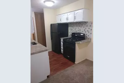 1880 Bonnie Lane #414, Hoffman Estates, IL 60169 - Photo 3