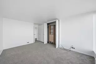 5445 N Sheridan Rd, Chicago, IL 60640 - Photo 19