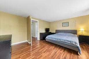 1813 Lancashire Ct, Schaumburg, IL 60194 - Photo 13