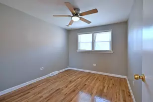 308 S Artesian Ave, Chicago, IL 60612 - Photo 17