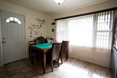 3009 Longfellow Avenue, Hazel Crest, IL 60429 - Photo 3