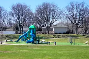 1338 S Lorraine Rd, Wheaton, IL 60189 - Photo 5