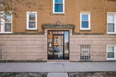 4749 W Roscoe Street #3, Chicago, IL 60641 - Photo 3