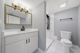 11354 S Harvard Ave, Chicago, IL 60628 - Photo 21