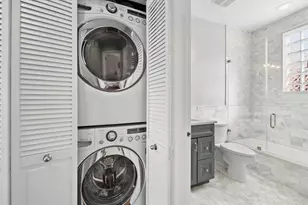 1229 W Madison St, Chicago, IL 60607 - Photo 25