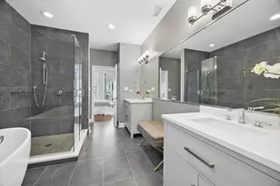 1229 W Madison St, Chicago, IL 60607 - Photo 17