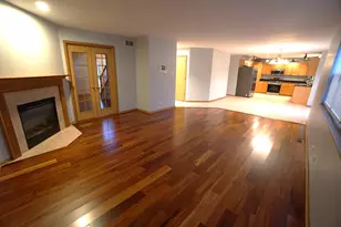 830 E 152nd St, South Holland, IL 60473 - Photo 9