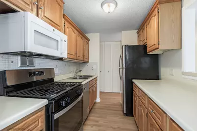 1116 S New Wilke Road #2209, Arlington Heights, IL 60005 - Photo 3