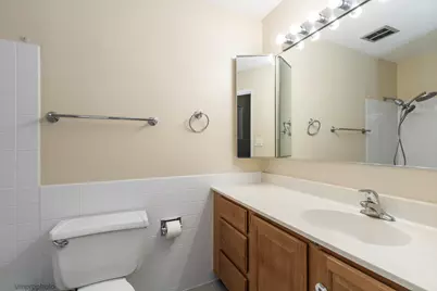 1116 S New Wilke Road #2209, Arlington Heights, IL 60005 - Photo 9