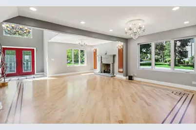 6857 N Knox Avenue, Lincolnwood, IL 60712 - Photo 7