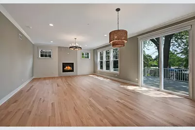 256 Coe Road, Clarendon Hills, IL 60514 - Photo 17