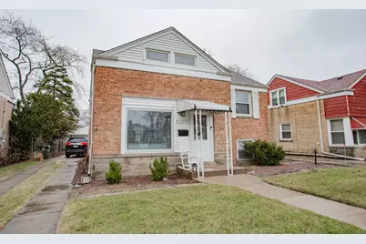 9023 Marmora Avenue, Morton Grove, IL 60053 - Photo 3