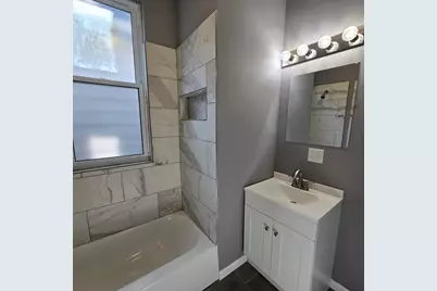 [Address not provided], Chicago, IL 60617 - Photo 13