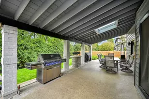 35 Americana Ct, Roselle, IL 60172 - Photo 21