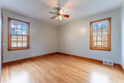 2513 S 18th Avenue, Broadview, IL 60155 - Photo 13