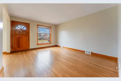 2513 S 18th Avenue, Broadview, IL 60155 - Photo 5