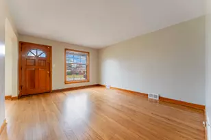 2513 S 18th Ave, Broadview, IL 60155 - Photo 5