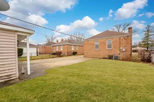 2513 S 18th Ave, Broadview, IL 60155 - Photo 15