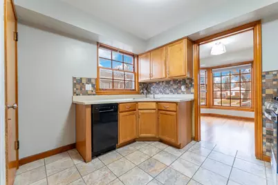 2513 S 18th Avenue, Broadview, IL 60155 - Photo 7