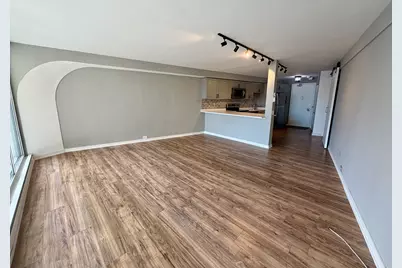 [Address not provided], Chicago, IL 60654 - Photo 7