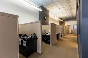 827 N Milwaukee Ave, Chicago, IL 60642 - Photo 7